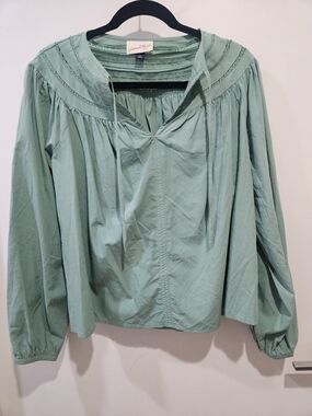 Universal Thread Mint Green Lace-Trim Top